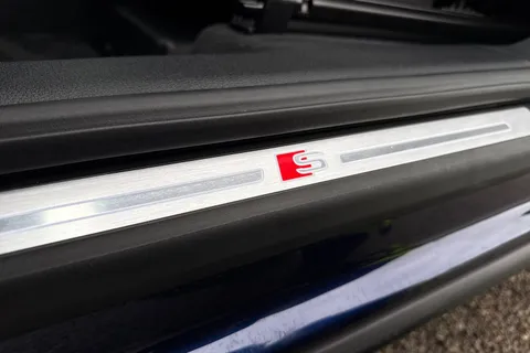 PJ25JRZ Audi Q3 Black Edition 35 TFSI  150 PS S tronic Thumbnail #43