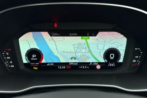 PJ25JRZ Audi Q3 Black Edition 35 TFSI  150 PS S tronic Thumbnail #54