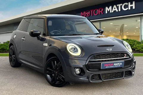 SD69LDO Mini Hatch 2.0 Cooper S Sport Steptronic Euro 6 (s/s) 3dr Thumbnail #2