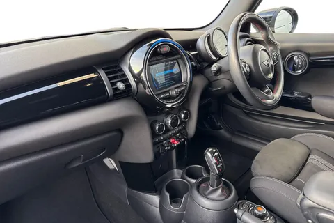 SD69LDO Mini Hatch 2.0 Cooper S Sport Steptronic Euro 6 (s/s) 3dr Thumbnail #16