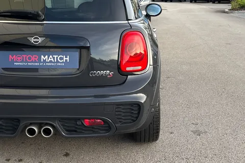 SD69LDO Mini Hatch 2.0 Cooper S Sport Steptronic Euro 6 (s/s) 3dr Thumbnail #36