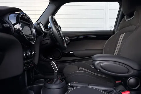 SD69LDO Mini Hatch 2.0 Cooper S Sport Steptronic Euro 6 (s/s) 3dr Thumbnail #40