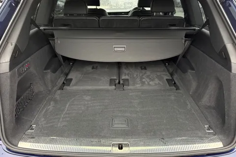 DF72HOJ Audi Q7 Black Edition 55 TFSI quattro 340 PS tiptronic Thumbnail #8