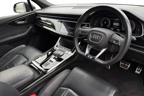 DF72HOJ Audi Q7 Black Edition 55 TFSI quattro 340 PS tiptronic Thumbnail #15