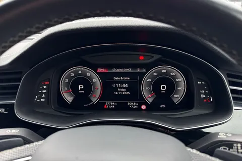 DF72HOJ Audi Q7 Black Edition 55 TFSI quattro 340 PS tiptronic Thumbnail #38