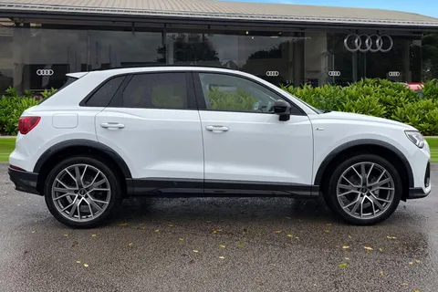 KO74PNJ Audi Q3 Black Edition 35 TFSI  150 PS S tronic Thumbnail #4