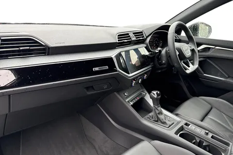 KO74PNJ Audi Q3 Black Edition 35 TFSI  150 PS S tronic Thumbnail #16