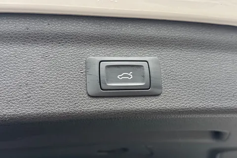 KO74PNJ Audi Q3 Black Edition 35 TFSI  150 PS S tronic Thumbnail #26