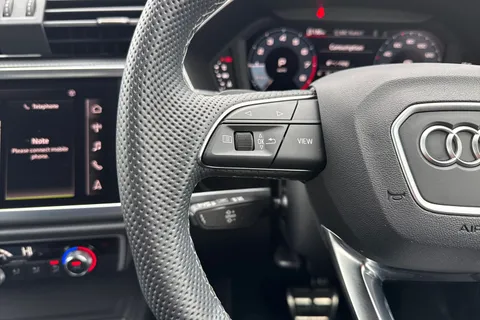 KO74PNJ Audi Q3 Black Edition 35 TFSI  150 PS S tronic Thumbnail #34