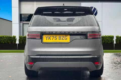 4 of 56 for Land Rover Discovery 3.0 D350 MHEV Dynamic HSE SUV 5dr Diesel Auto 4WD Euro 6 (s/s) (350 ps)