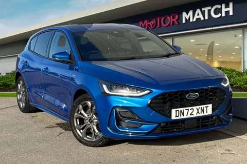 1 of 63 for Ford Focus 1.0T EcoBoost ST-Line Euro 6 (s/s) 5dr