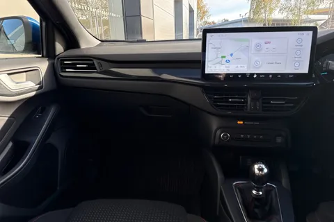 20 of 63 for Ford Focus 1.0T EcoBoost ST-Line Euro 6 (s/s) 5dr