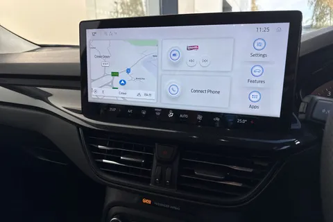 42 of 63 for Ford Focus 1.0T EcoBoost ST-Line Euro 6 (s/s) 5dr