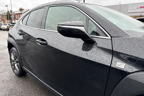 RO73HDF Lexus Ux 2.0 250h F Sport Design E-CVT Euro 6 (s/s) 5dr Thumbnail #29