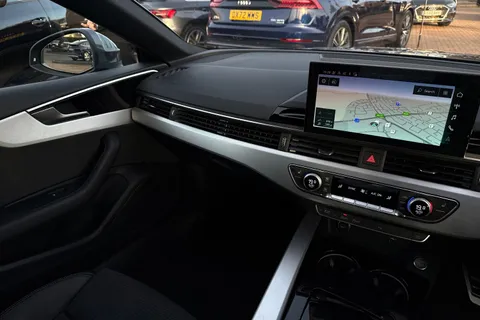 20 of 63 for Audi A5 S line 40 TFSI 204 PS S tronic