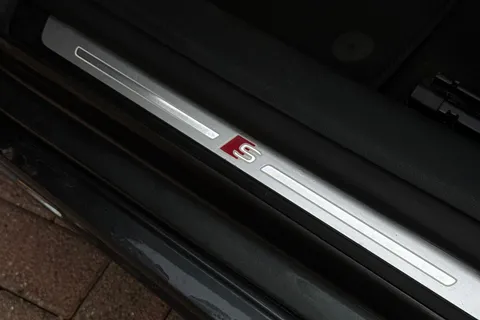 33 of 63 for Audi A5 S line 40 TFSI 204 PS S tronic