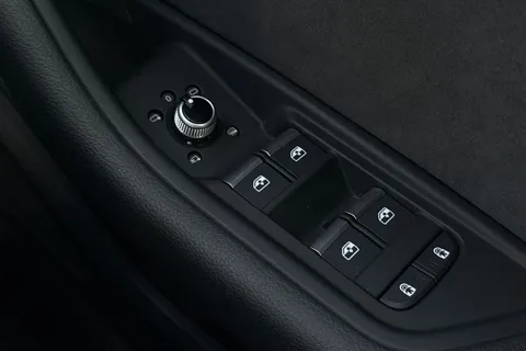 38 of 63 for Audi A5 S line 40 TFSI 204 PS S tronic