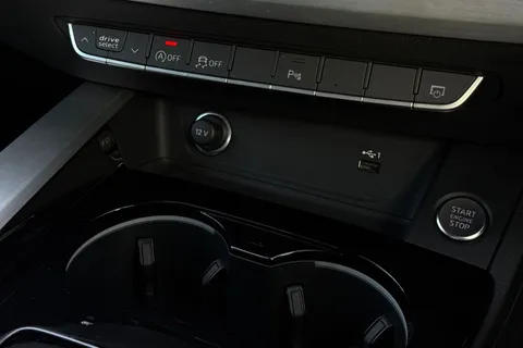 39 of 63 for Audi A5 S line 40 TFSI 204 PS S tronic