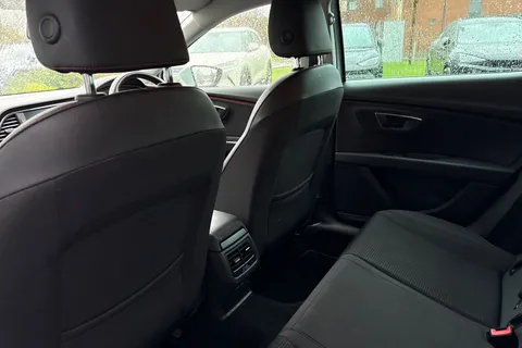 34 of 57 for SEAT Leon 1.4 EcoTSI FR Technology DSG Euro 6 (s/s) 5dr