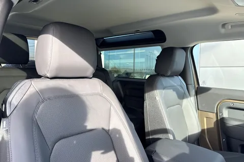  Land Rover Defender 90 3.0 D250 MHEV S Auto 4WD Euro 6 (s/s) 3dr Thumbnail #11