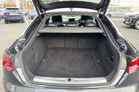 PV19OMT Audi A5 2.0 TDI 40 S line Sportback S Tronic Euro 6 (s/s) 5dr Thumbnail #7