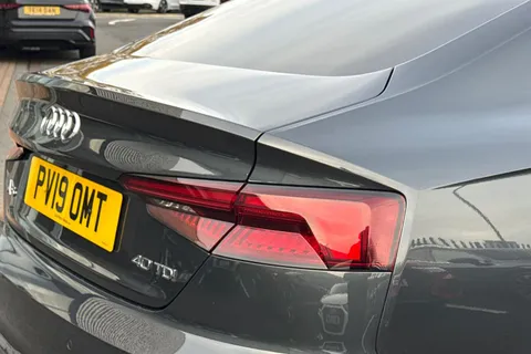 PV19OMT Audi A5 2.0 TDI 40 S line Sportback S Tronic Euro 6 (s/s) 5dr Thumbnail #8