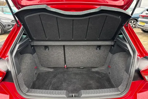 MW20LUF SEAT Ibiza 1.0 TSI 95 FR Sport [EZ] 5dr Thumbnail #11