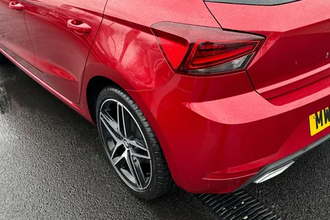 MW20LUF SEAT Ibiza 1.0 TSI 95 FR Sport [EZ] 5dr Thumbnail #17