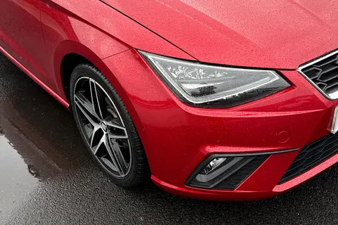 MW20LUF SEAT Ibiza 1.0 TSI 95 FR Sport [EZ] 5dr Thumbnail #18