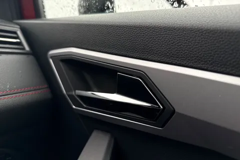 MW20LUF SEAT Ibiza 1.0 TSI 95 FR Sport [EZ] 5dr Thumbnail #19