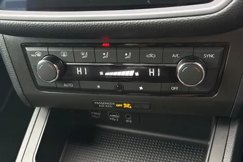 MW20LUF SEAT Ibiza 1.0 TSI 95 FR Sport [EZ] 5dr Thumbnail #20