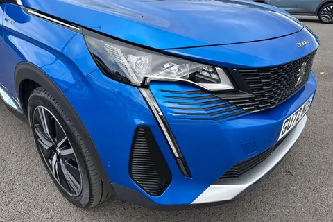 GU72NZA PEUGEOT 3008 1.6 13.2kWh GT e-EAT 4WD Euro 6 (s/s) 5dr Thumbnail #28