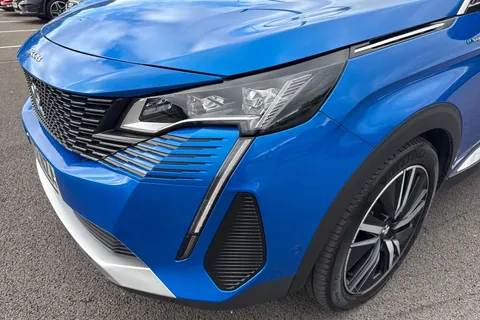 GU72NZA PEUGEOT 3008 1.6 13.2kWh GT e-EAT 4WD Euro 6 (s/s) 5dr Thumbnail #29