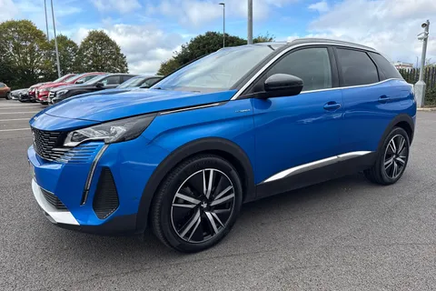 GU72NZA PEUGEOT 3008 1.6 13.2kWh GT e-EAT 4WD Euro 6 (s/s) 5dr Thumbnail #30