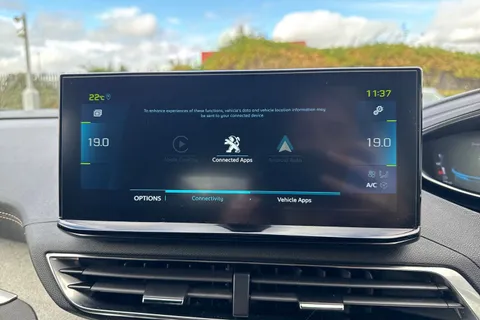 GU72NZA PEUGEOT 3008 1.6 13.2kWh GT e-EAT 4WD Euro 6 (s/s) 5dr Thumbnail #51