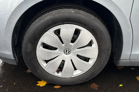 KS23VGY Volkswagen Id. Buzz Cargo 150kW Commerce 77kWh Auto Thumbnail #7