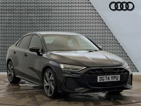 DG74YPU Audi A3 Black Edition 35 TFSI 150 PS S tronic Thumbnail #1