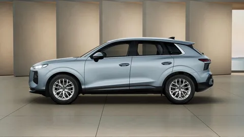  Audi Q3 1.5 TFSI Sport S Tronic Euro 6 (s/s) 5dr Thumbnail #3