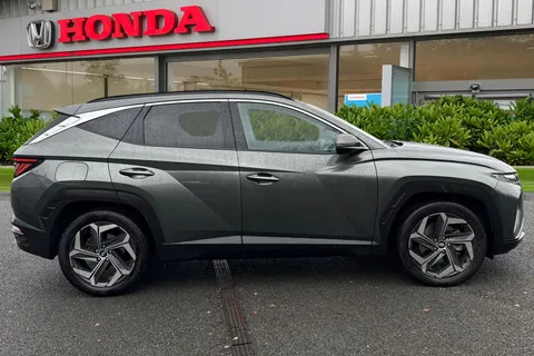 WV23KUY Hyundai Tucson 1.6 TGDi Plug-in Hybrid Ultimate 5dr 4WD Auto Thumbnail #4