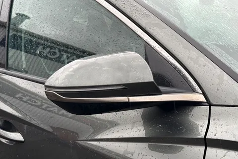 WV23KUY Hyundai Tucson 1.6 TGDi Plug-in Hybrid Ultimate 5dr 4WD Auto Thumbnail #12