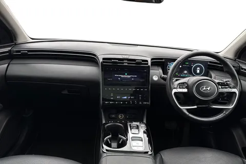 WV23KUY Hyundai Tucson 1.6 TGDi Plug-in Hybrid Ultimate 5dr 4WD Auto Thumbnail #18