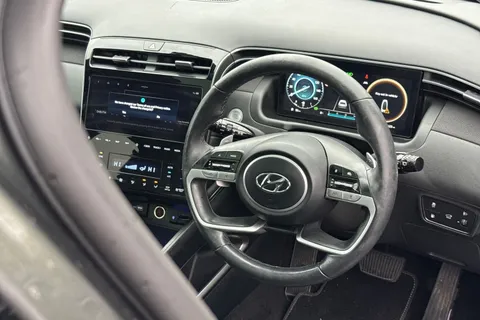 WV23KUY Hyundai Tucson 1.6 TGDi Plug-in Hybrid Ultimate 5dr 4WD Auto Thumbnail #33