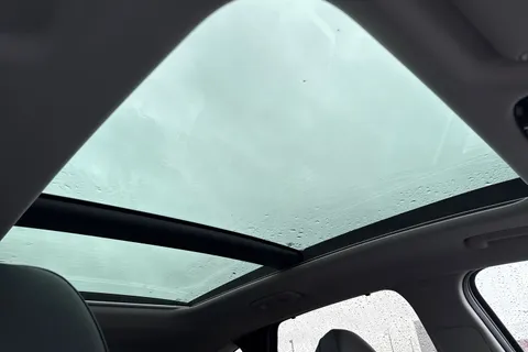 WV23KUY Hyundai Tucson 1.6 TGDi Plug-in Hybrid Ultimate 5dr 4WD Auto Thumbnail #47