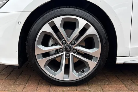 BT25HCC Audi A3 S line 35 TFSI 150 PS S tronic Thumbnail #12