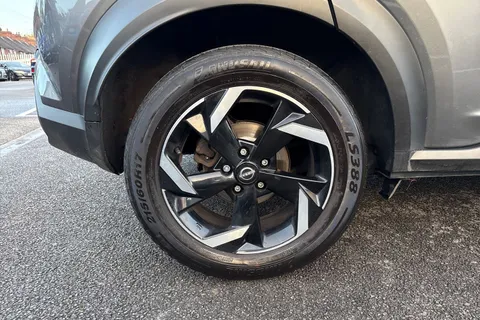 7 of 46 for NISSAN JUKE 1.0 DiG-T 114 N-Connecta 5dr