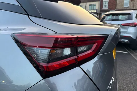 16 of 46 for NISSAN JUKE 1.0 DiG-T 114 N-Connecta 5dr