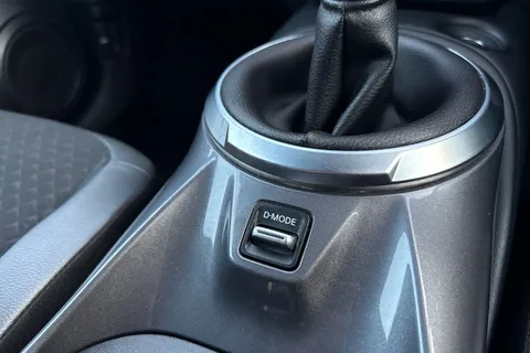 27 of 46 for NISSAN JUKE 1.0 DiG-T 114 N-Connecta 5dr