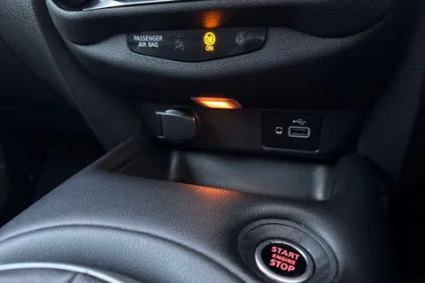 28 of 46 for NISSAN JUKE 1.0 DiG-T 114 N-Connecta 5dr