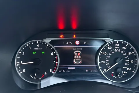 35 of 46 for NISSAN JUKE 1.0 DiG-T 114 N-Connecta 5dr