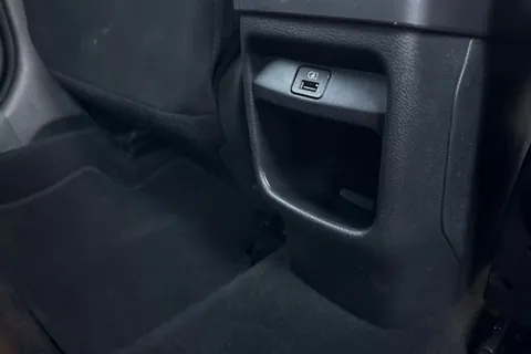 41 of 46 for NISSAN JUKE 1.0 DiG-T 114 N-Connecta 5dr